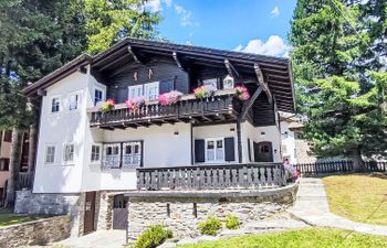 Chalet Franca Holiday Home