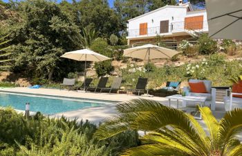 Gavarres Holiday Home