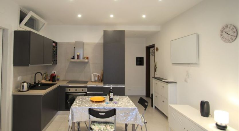 Photo of Charming Lake