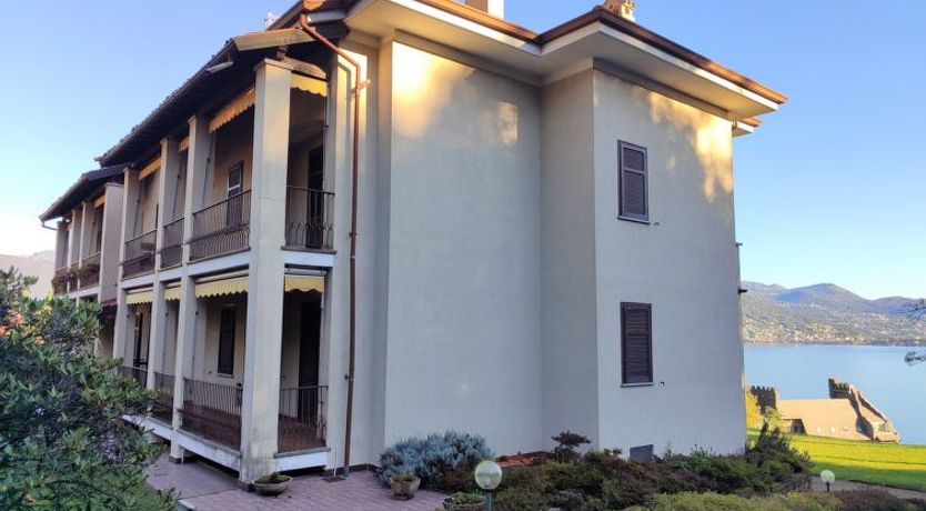 Photo of Charming Lake