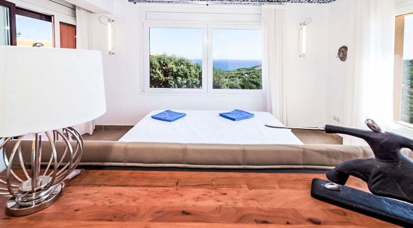 Photo of Jandalo Berria