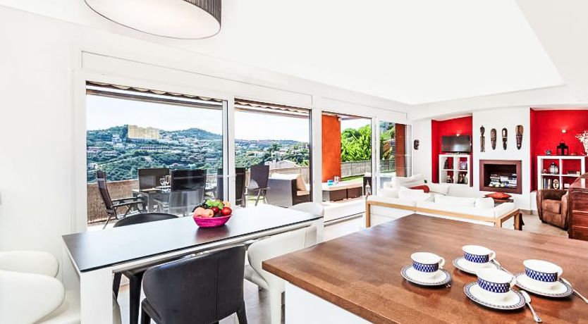 Photo of Jandalo Berria