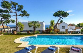 Villa Sandra Holiday Home