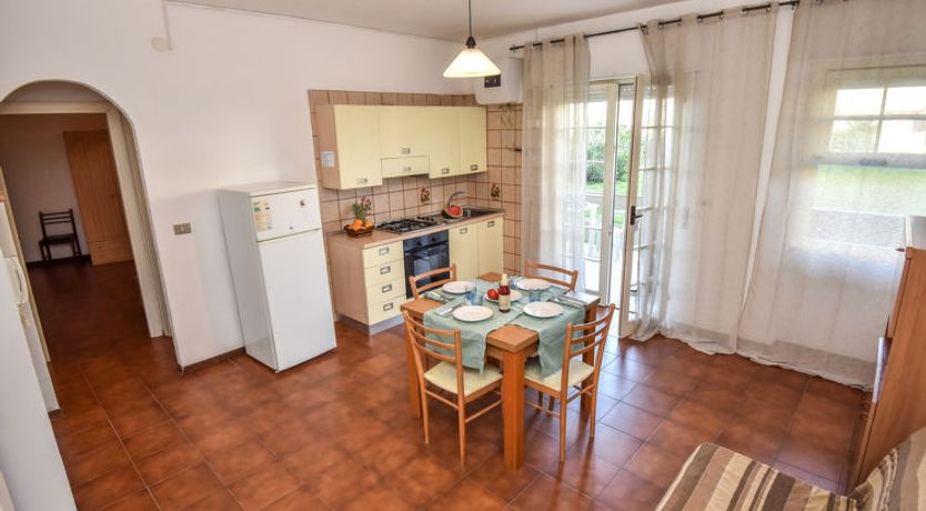 Photo of Green Marine, Palme, Ismare