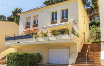 Melis III C2 Holiday Home