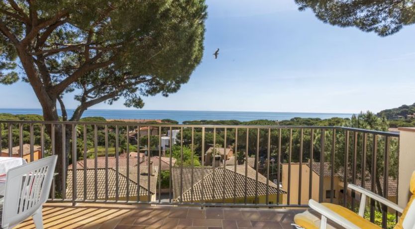 Photo of "Melis II M5 Playa de Pals" Apartment 6