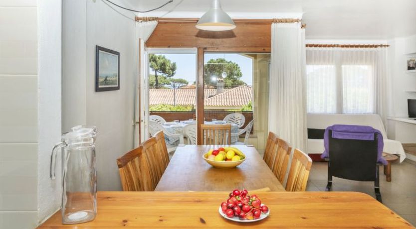 Photo of Melis III C3 Holiday Home 2