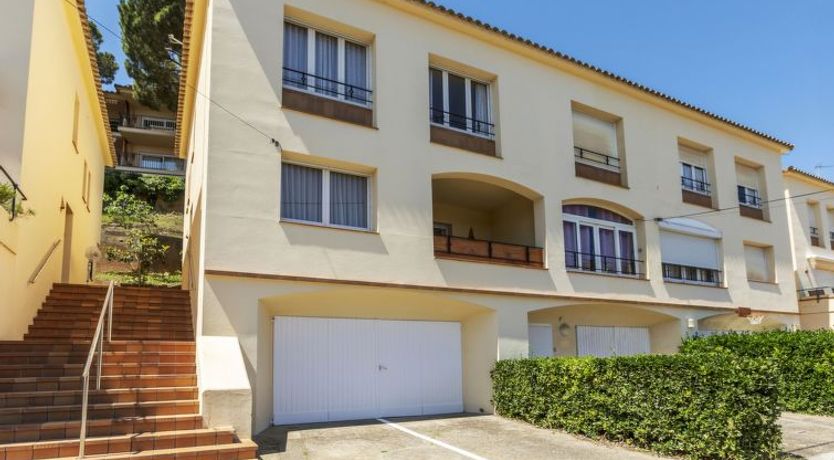 Photo of Melis III C3 Holiday Home 2