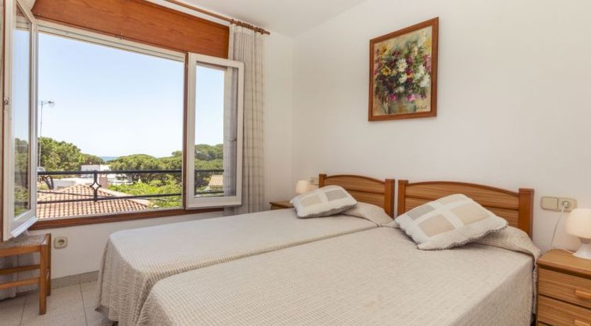 Photo of Melis III C3 Holiday Home 2