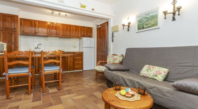 Photo of "Melis II M4 Playa de Pals" Apartment 8