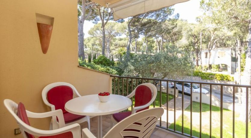 Photo of "Melis II M4 Playa de Pals" Apartment 8