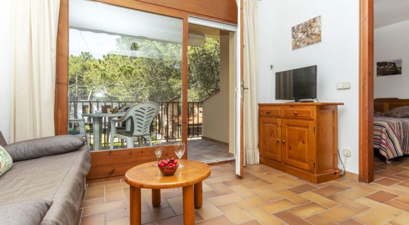 Photo of "Melis II M7 Playa de Pals" Apartment 7