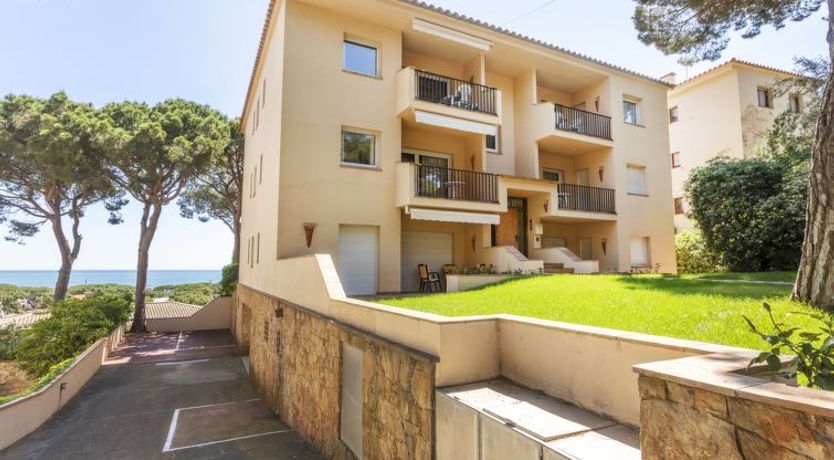 Photo of "Melis II M7 Playa de Pals" Apartment 7