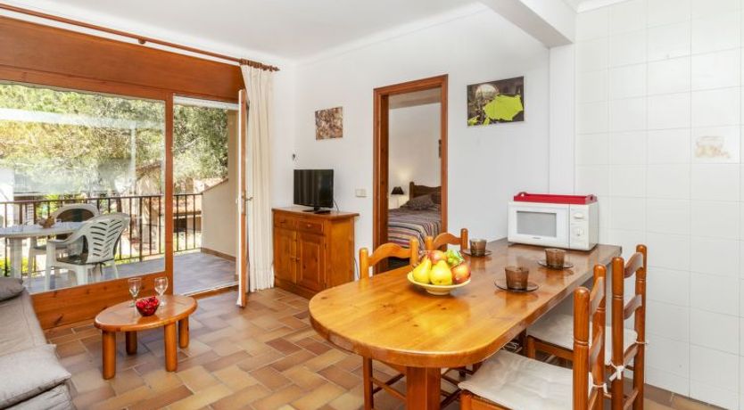 Photo of "Melis II M7 Playa de Pals" Apartment 7