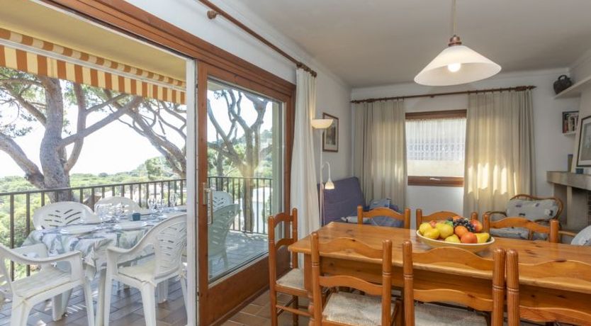 Photo of "Melis II M9 Playa de Pals" Apartment 3