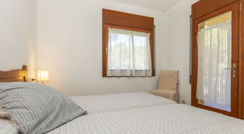 Photo of "Melis II M9 Playa de Pals" Apartment 3