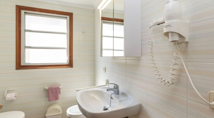 Photo of "Melis II M9 Playa de Pals" Apartment 3