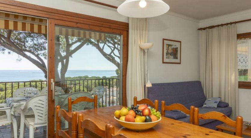 Photo of "Melis II M9 Playa de Pals" Apartment 3