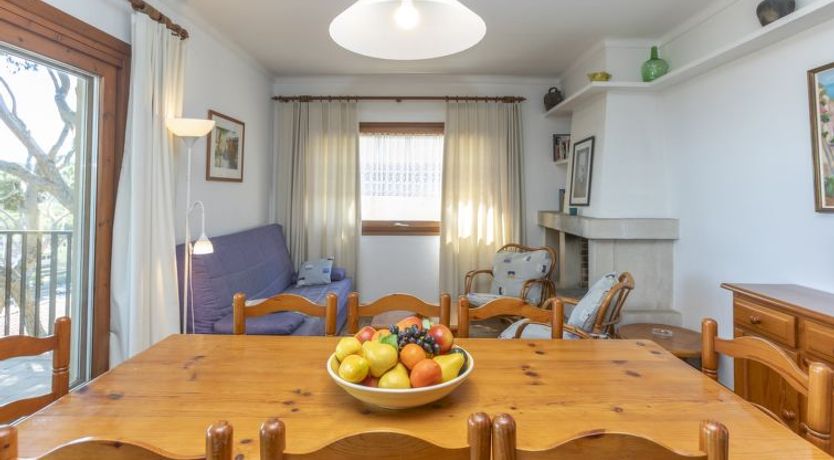 Photo of "Melis II M9 Playa de Pals" Apartment 3