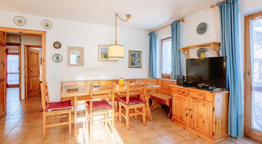 Photo of Mason Scarzin