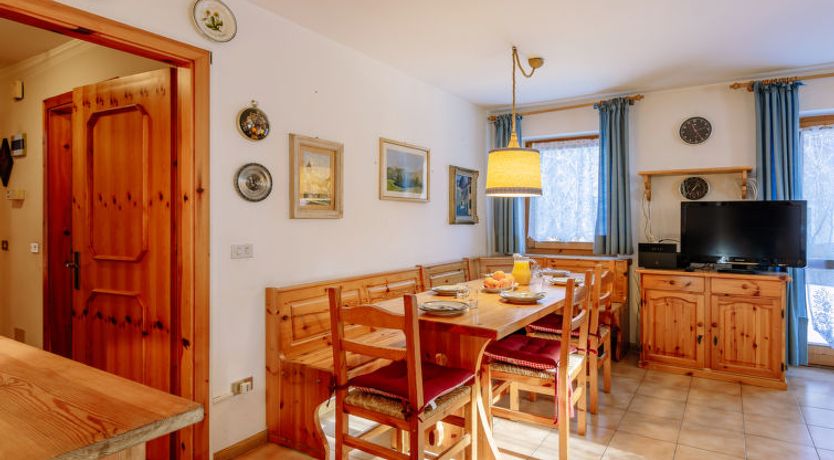 Photo of Mason Scarzin