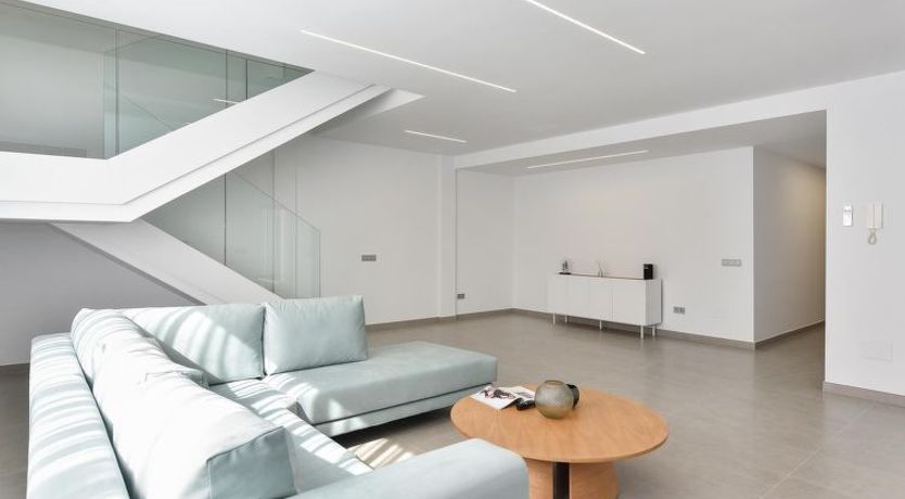 Photo of Sunset 12PAX