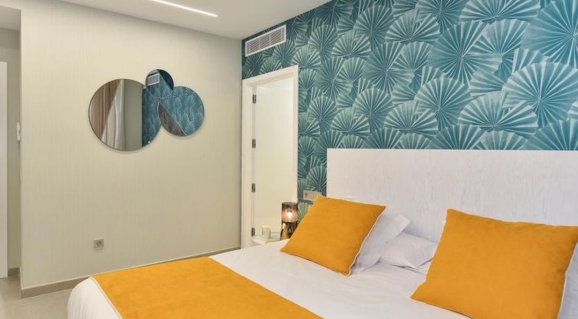 Photo of Sunset 12PAX