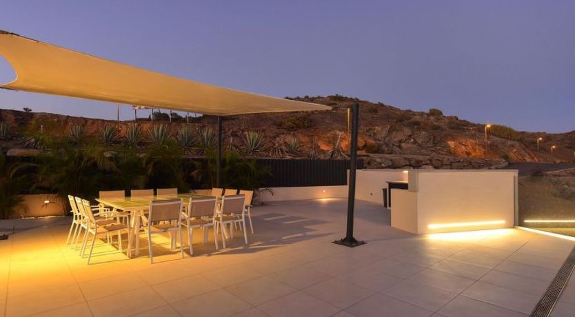 Photo of Sunset 12PAX