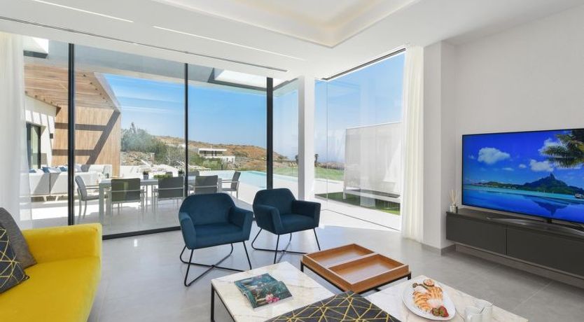 Photo of Sunset 12PAX