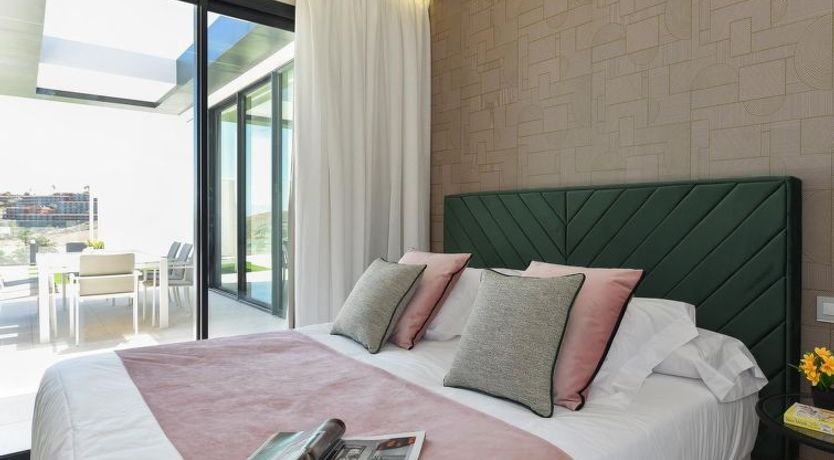 Photo of Sunset 12PAX