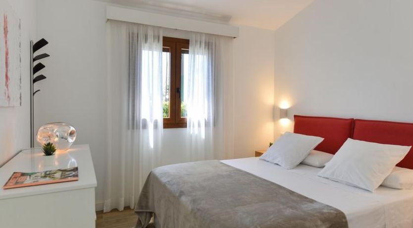 Photo of Santa Barbara