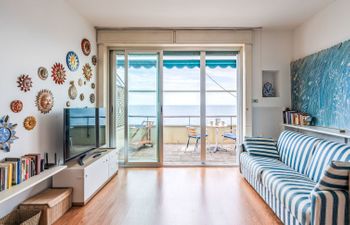 Bolla sul Mare Holiday Home