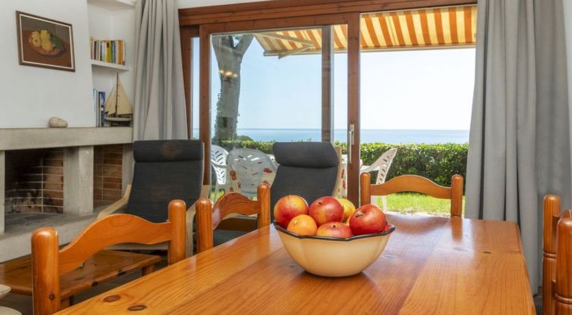 Photo of "Melis II M2 Playa de Pals" Apartment 4