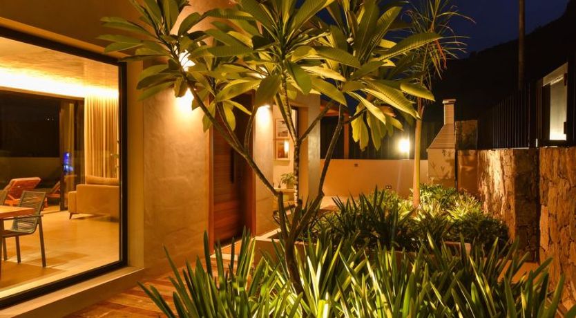 Photo of Almadies Tauro