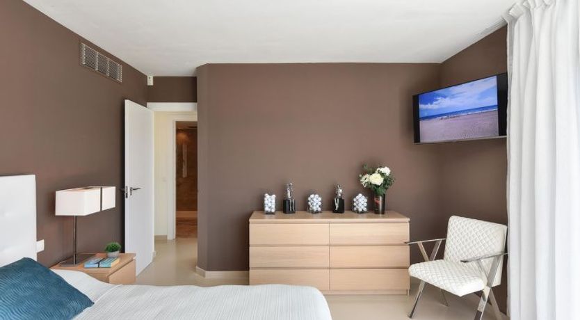 Photo of Los Lagos 31