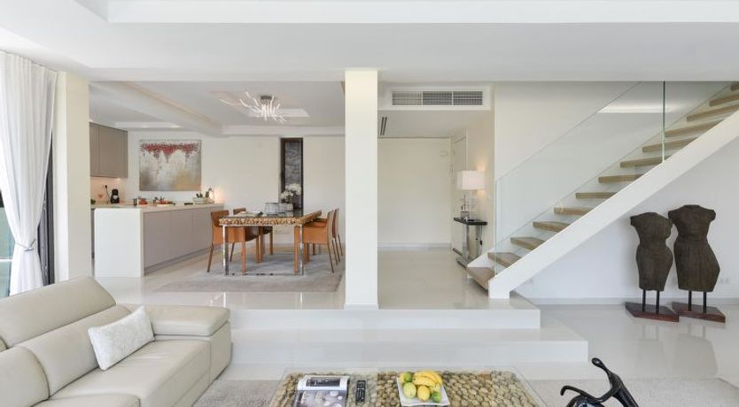 Photo of Los Lagos 31