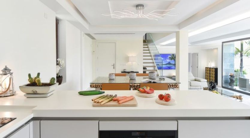 Photo of Los Lagos 31