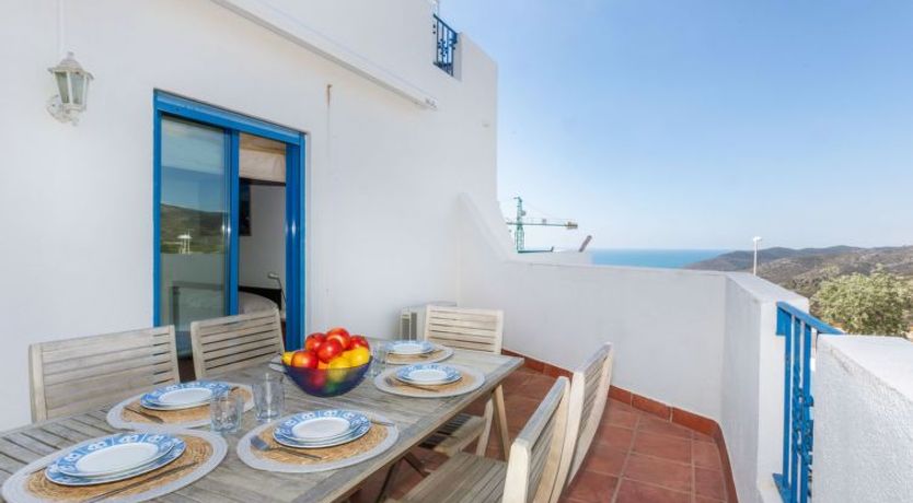 Photo of Perla Blanca