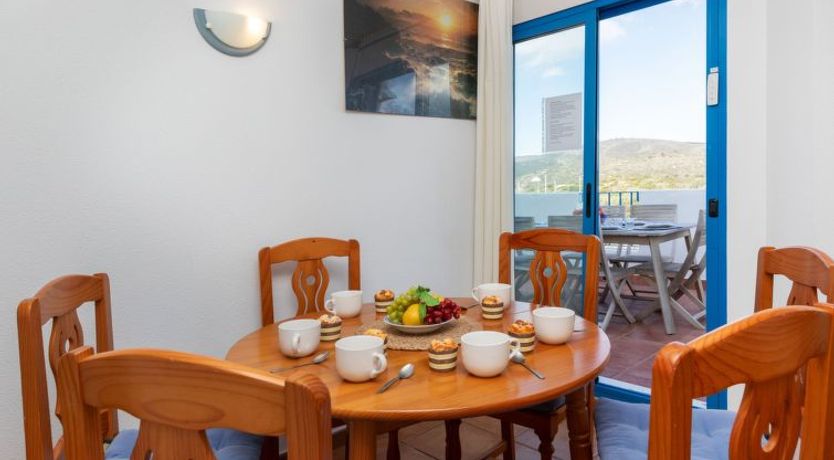 Photo of Perla Blanca