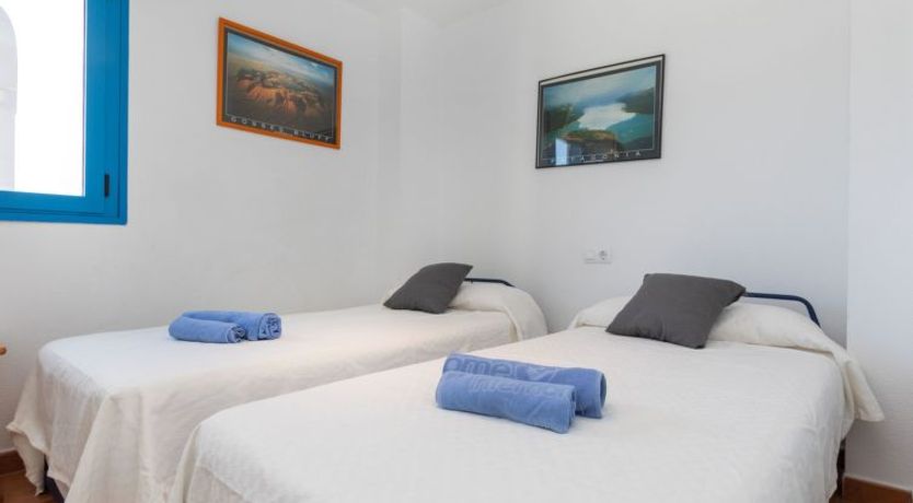 Photo of Perla Blanca