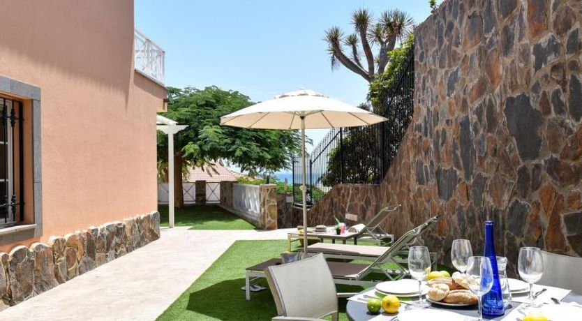 Photo of Chalet Santa Ana 15