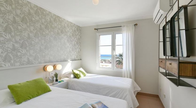 Photo of Chalet Santa Ana 15