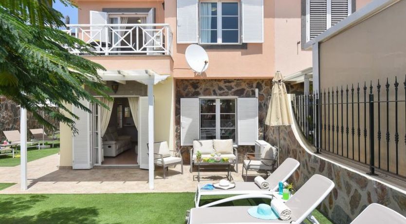 Photo of Chalet Santa Ana 15