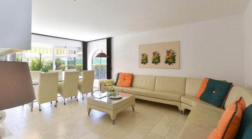 Photo of Sun Club EM259A