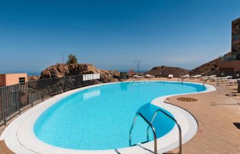 Los Lagos 20 Holiday Home