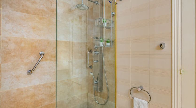 Photo of Edificio El Rey