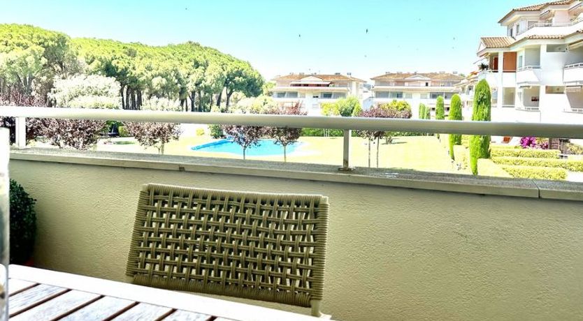 Photo of "Green Beach Gold" Apartment 5