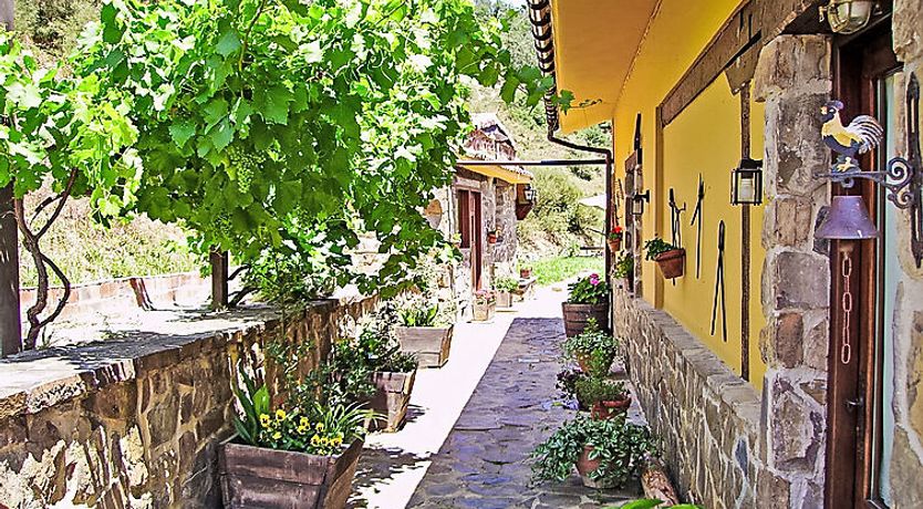 Photo of Potes Viñon