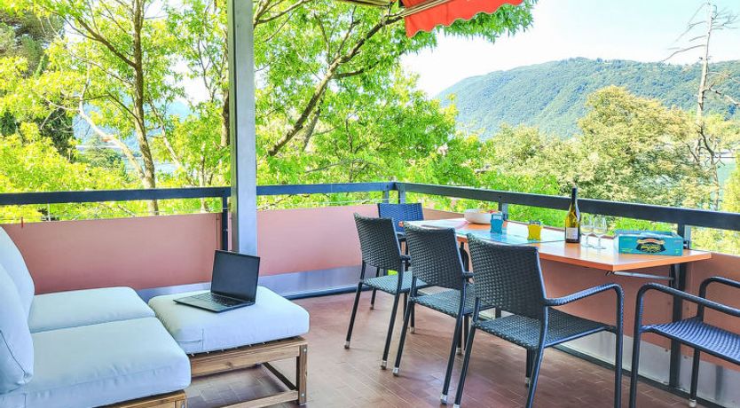 Photo of Frontlake Panorama Apt. 408 Apartment 3