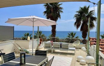 Terrazza Riva Holiday Home